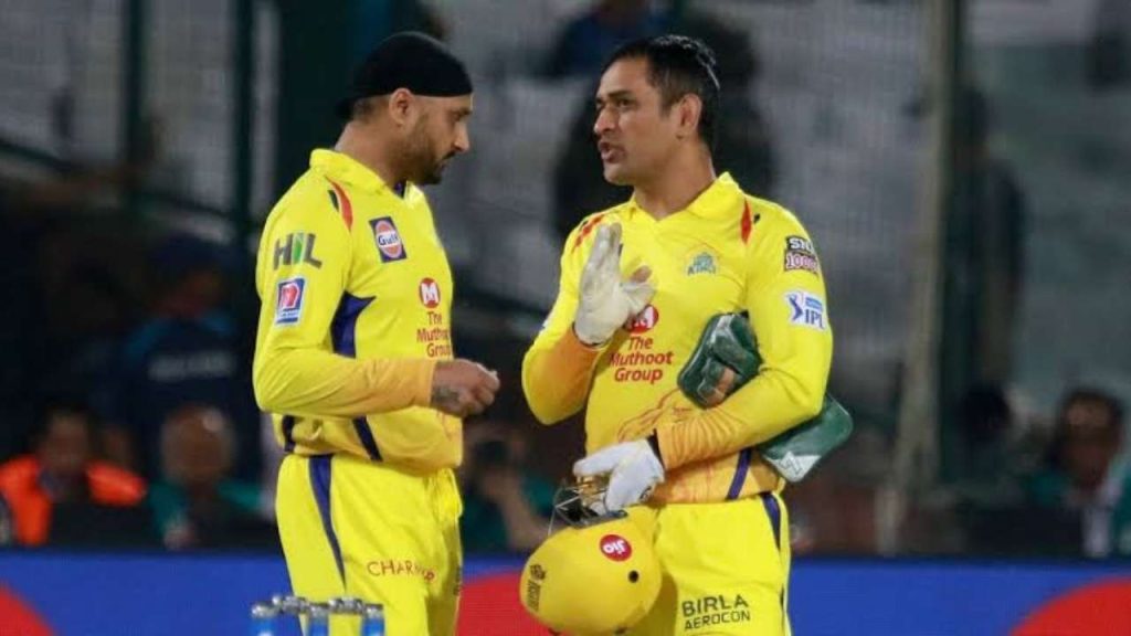 MS Dhoni Harbhajan Singh