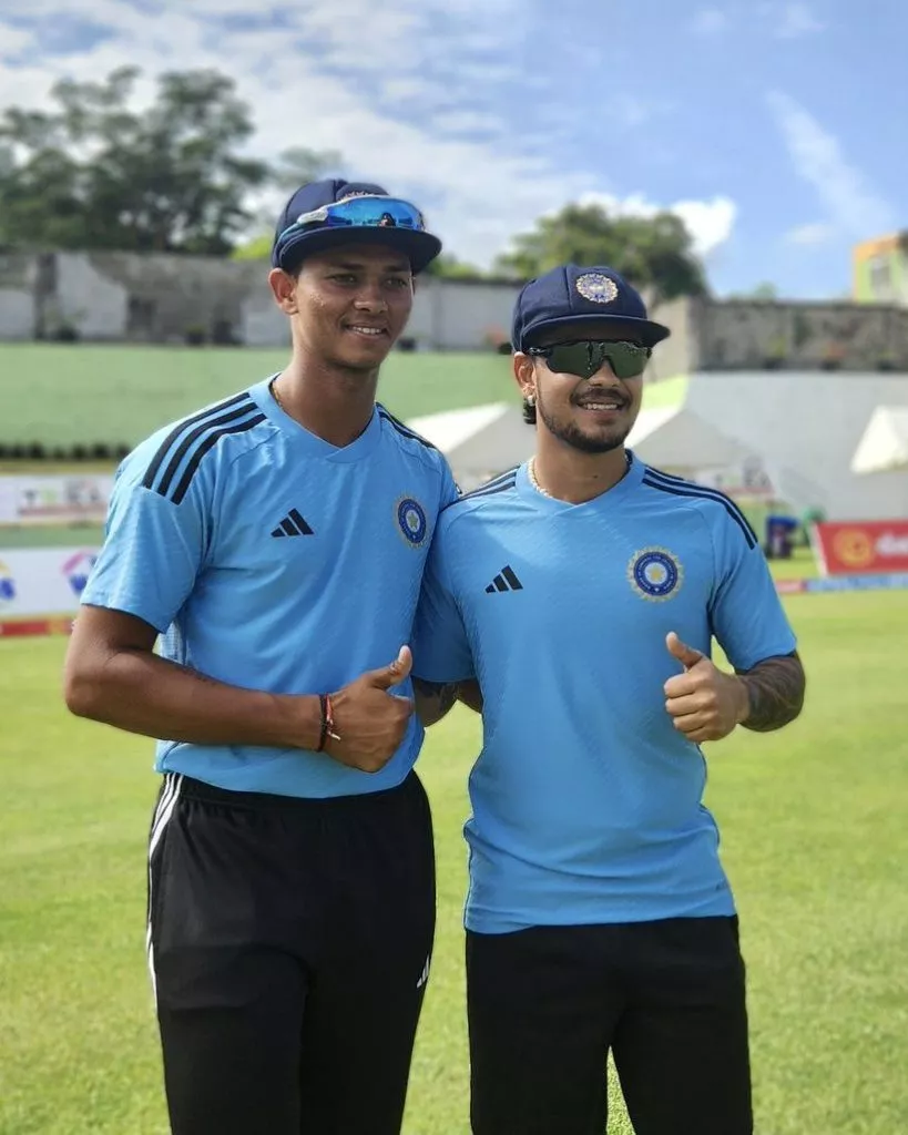 6 Instances When Cricketers Received Debut Caps From Their Idols ishan Kishan