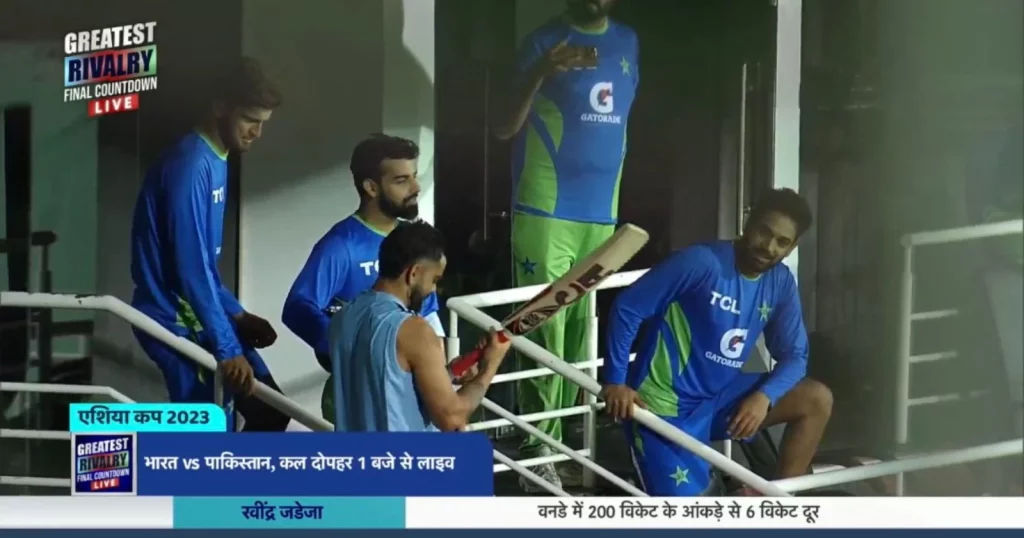 IND vs PAK: Fans Made Funny Memes On Virat Kohli’s Chat With Pakistani Bowlers