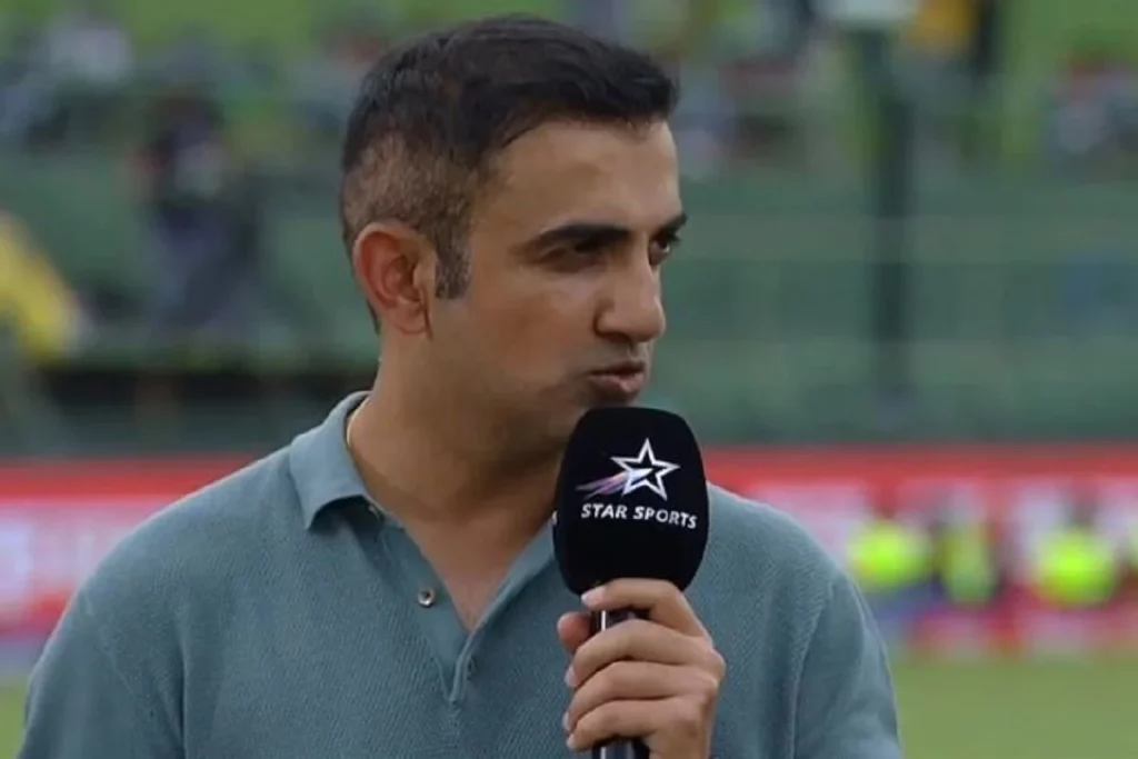 Fact-Check: Did Gautam Gambhir Show The Middle-Finger To Virat Kohli Fans?