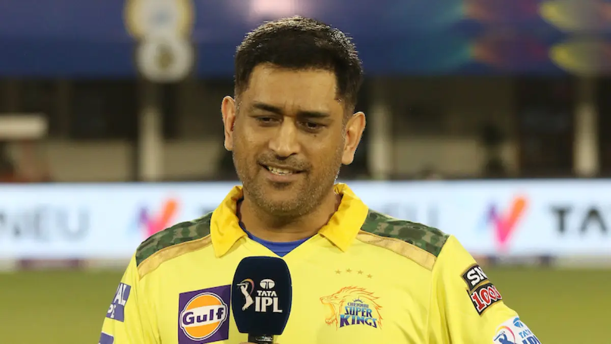 [VIDEO] MS Dhoni Gives Hilarious Relationship Advice To Single Guys