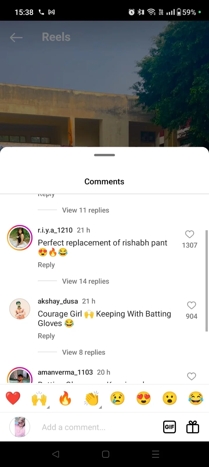 Urvashi Rautela Gets Trolled With Rishabh Pant's Reference After She Shows Her Wicketkeeping Skills