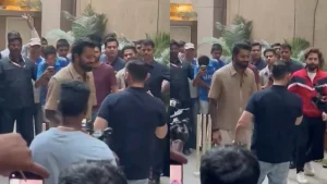 VIDEO: Hardik Pandya Plays Gully Cricket With Fans Ahead Of IPL 2024