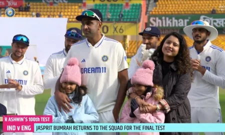 R Ashwin's Daughter Motivates Father Before 100th Test