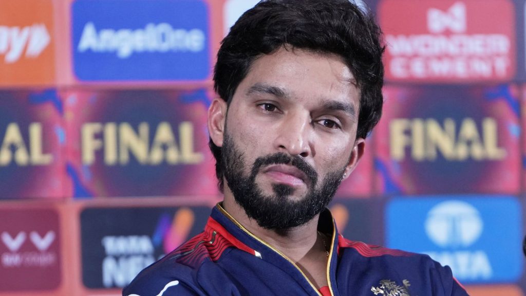 Rajat Patidar Shocked: RCB’s Historic Powerplay Blitz Stuns DC